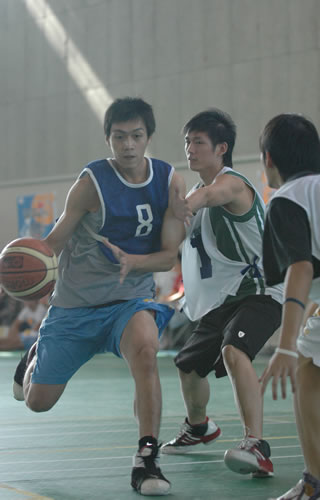 2-4